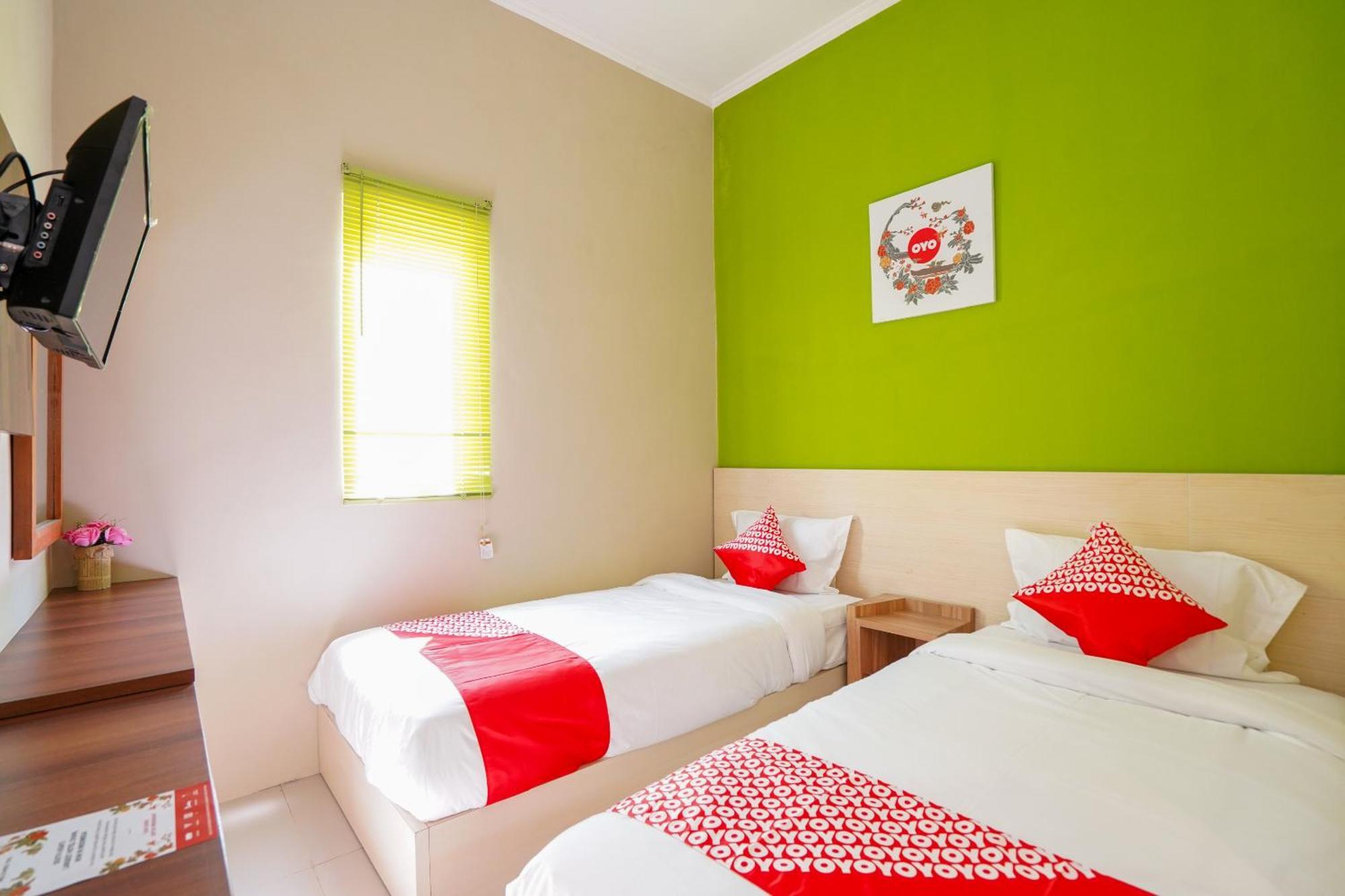 Hotel O Surabaya Near Surabaya Town Square Formerly Kupang Gunung Residence Экстерьер фото