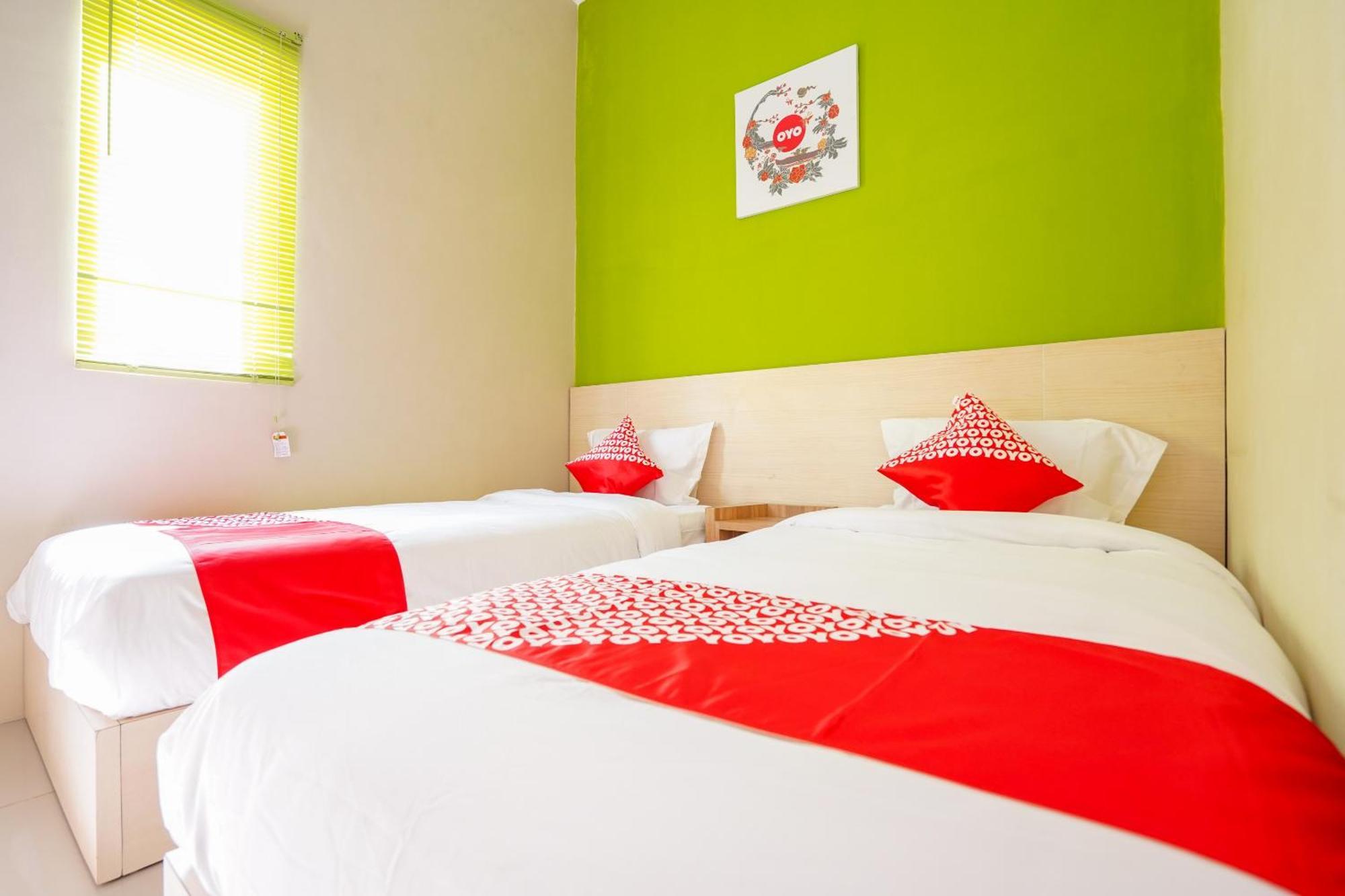 Hotel O Surabaya Near Surabaya Town Square Formerly Kupang Gunung Residence Экстерьер фото
