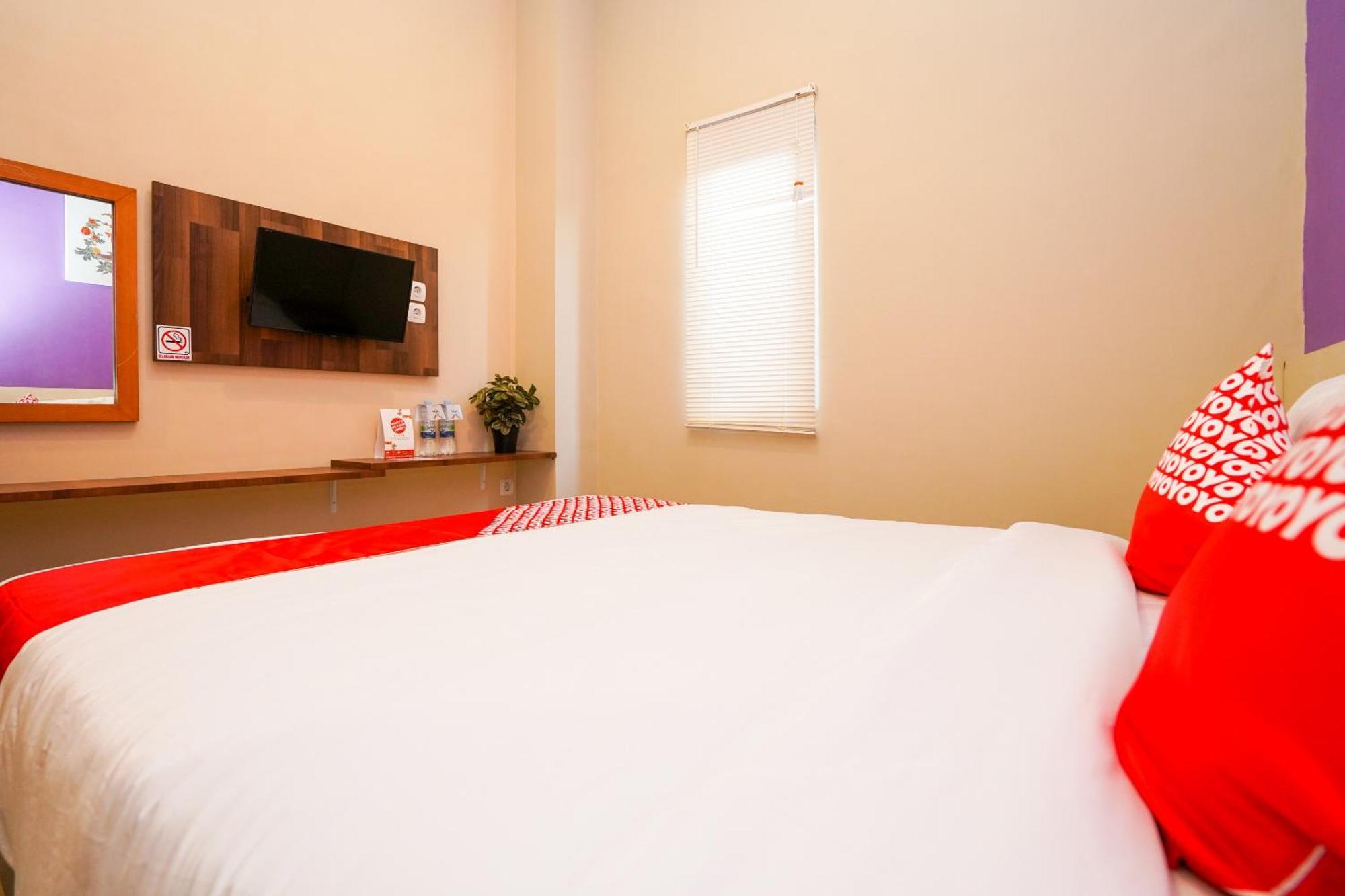 Hotel O Surabaya Near Surabaya Town Square Formerly Kupang Gunung Residence Экстерьер фото